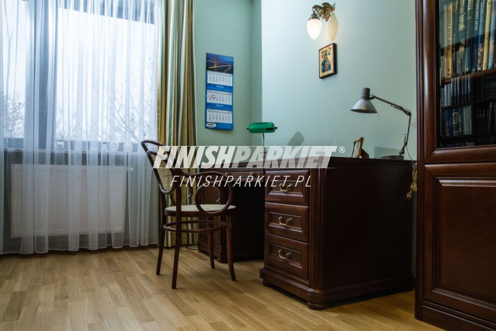 Паркет двошаровий Дуб Exclusive Лак , виробник Finish Parkiet Польща.