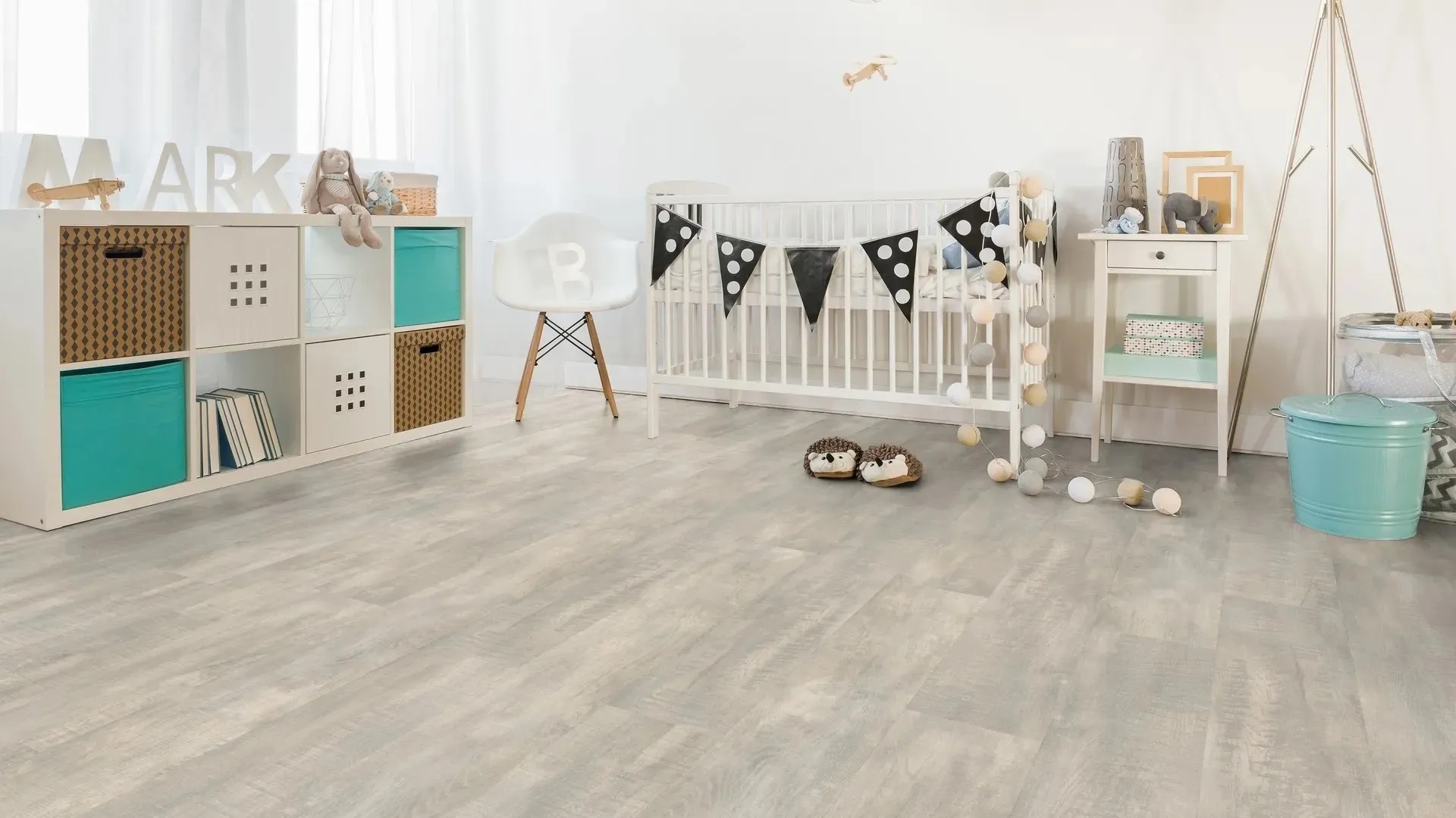 Вінілова підлога Hydrocork Plus - Claw Silver Oak B5V3003. 33 клас, 6 мм. Виробництво Португалія.