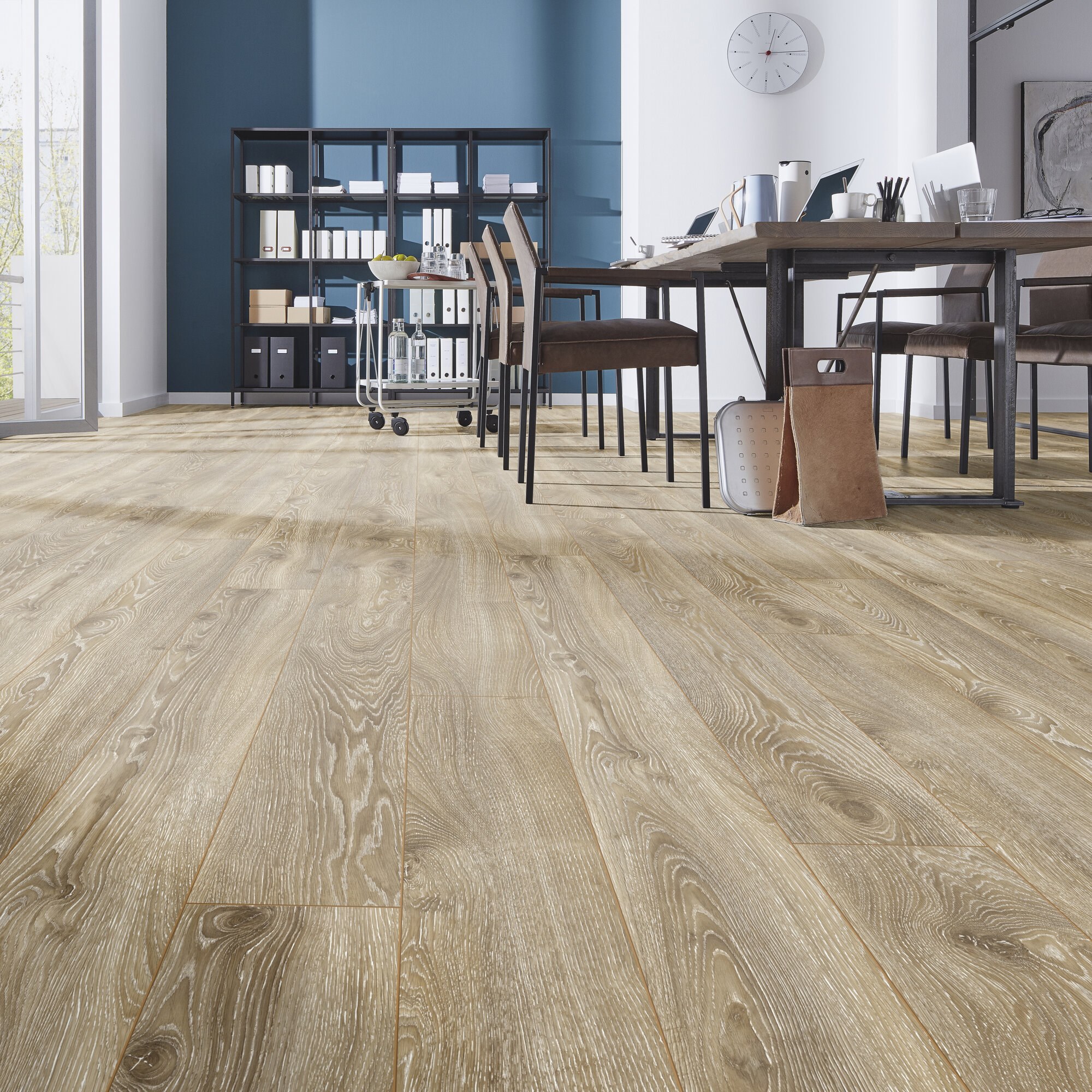 Ламінат Kronotex - Highland Oak Bronze, артикул D 4795, 33 клас, 12 мм. Колекція Mammut. Виробництво Німеччина.