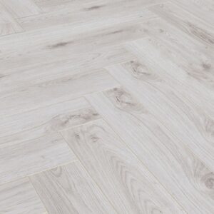 Ламінат Kronotex - Bordeaux Oak, артикул D 3516, 32 клас, 8 мм. Колекція Herringbone. Виробництво Німеччина.