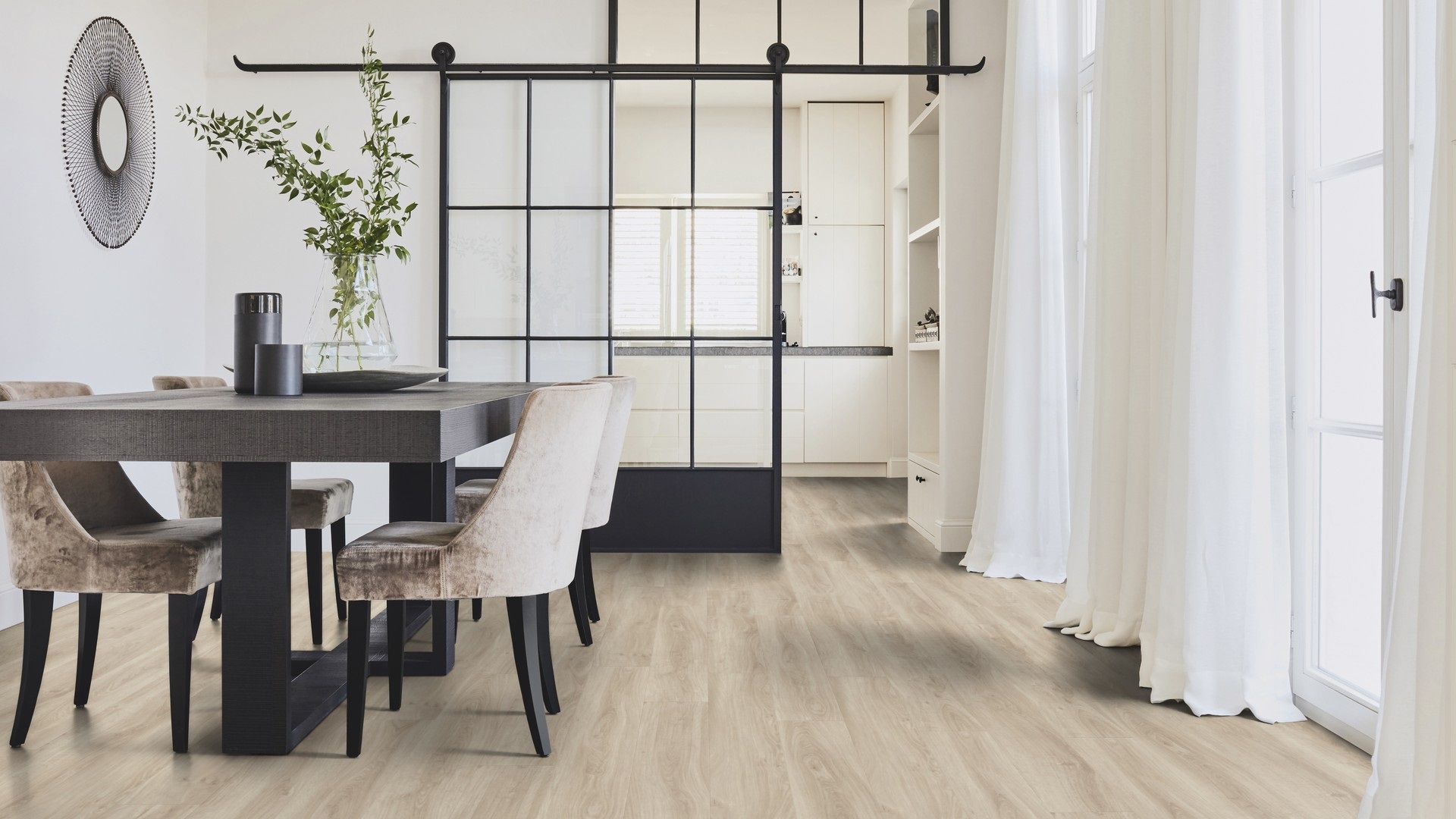 Вінілова підлога Tarkett – English Oak Light Beige, артикул 36021028, колекція Starfloor Click Solid 55.