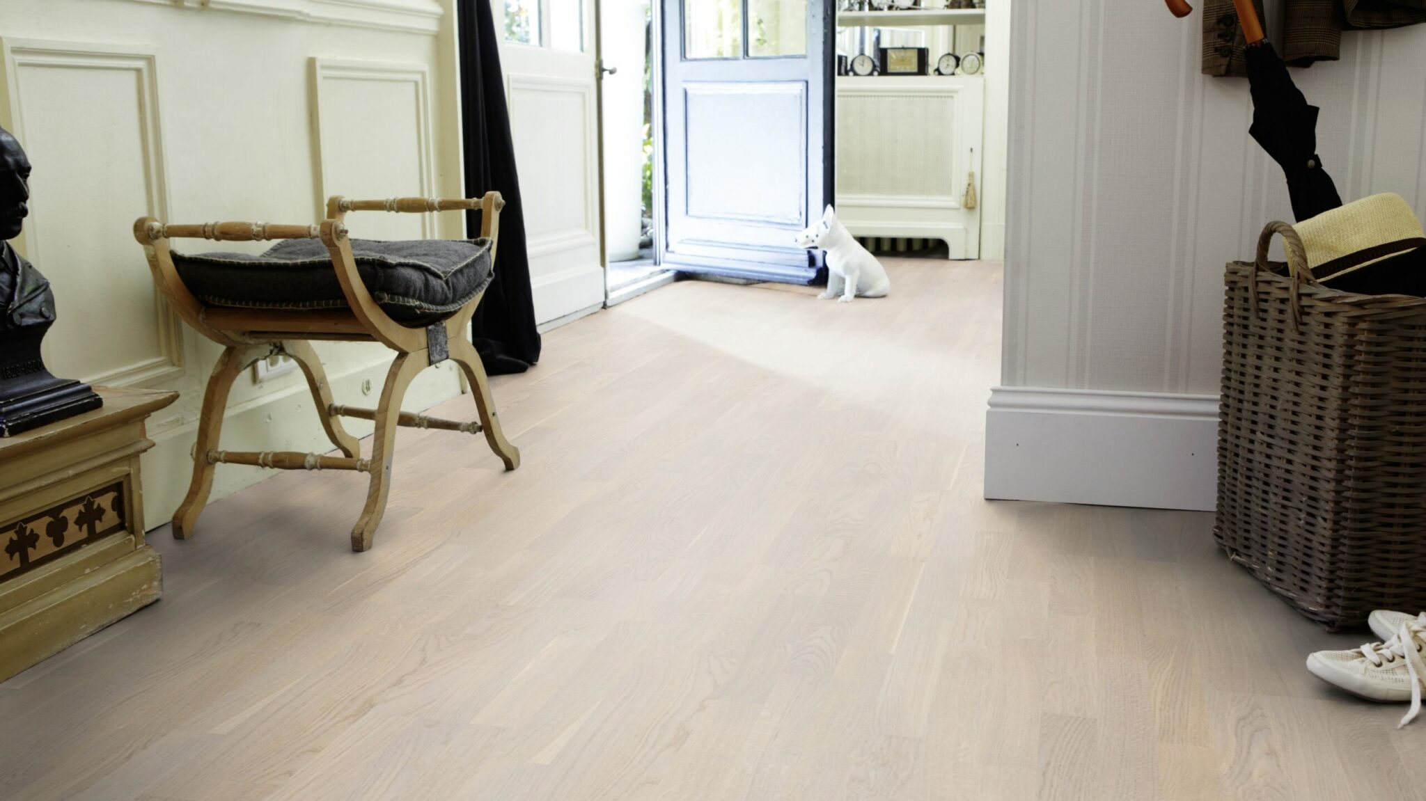 Паркетна дошка Tarkett – Oak Cotton White Tres 3 Strip, артикул 7870031, колекція Shade.