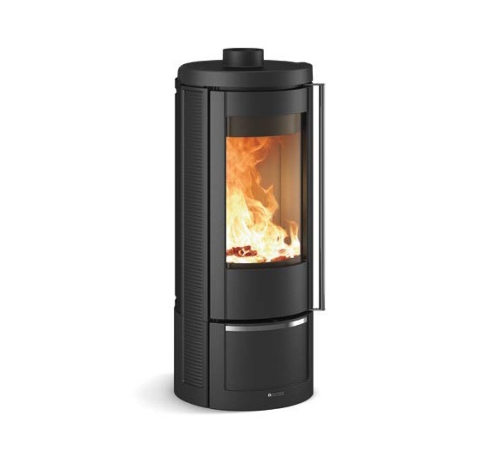 Камінна піч Marlena. Виробництво La Nordica-Extraflame Італія.