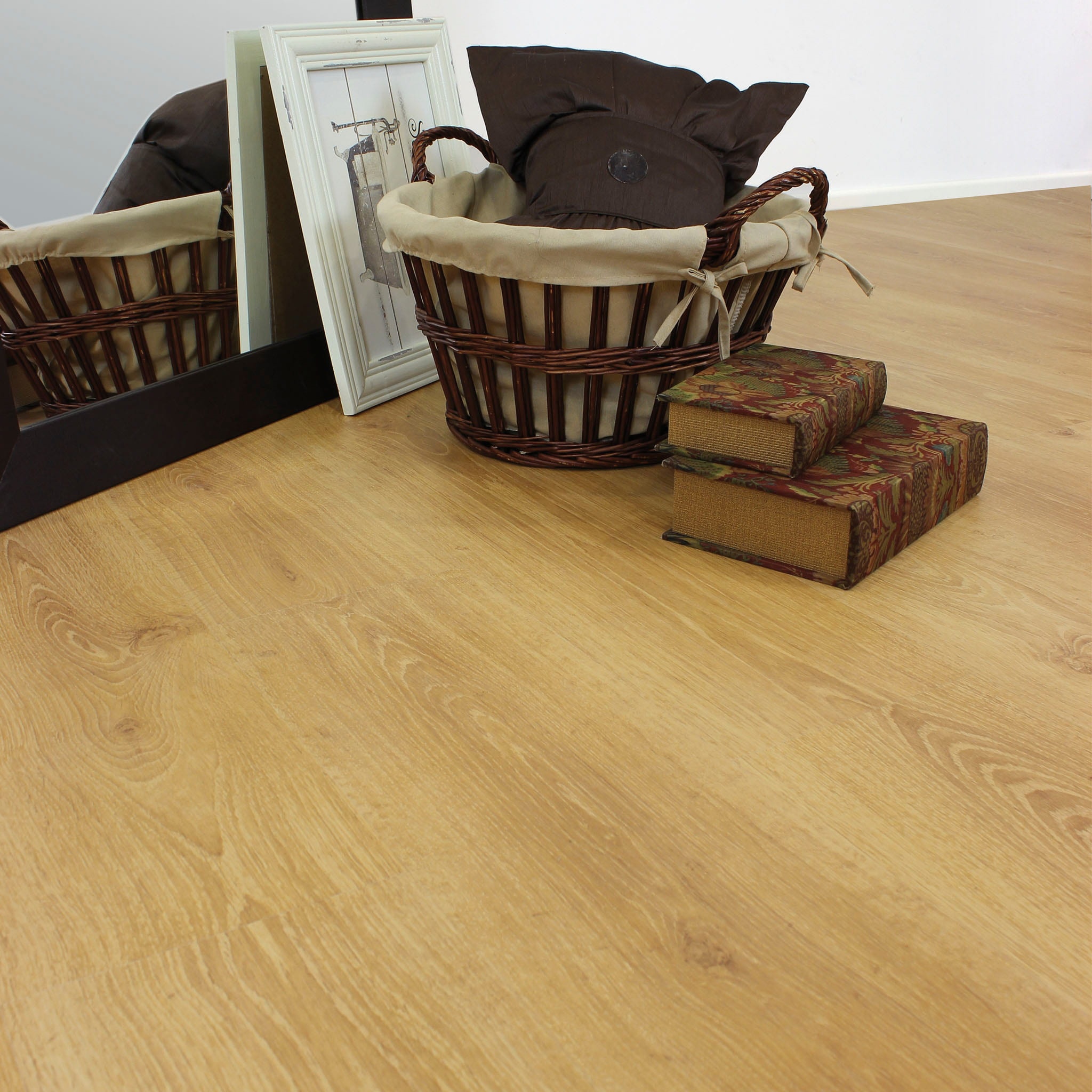 Ламінат Faus – Seleccion Oak, артикул S184411, 33 клас, 8 мм. Колекція Tempo. Іспанія.