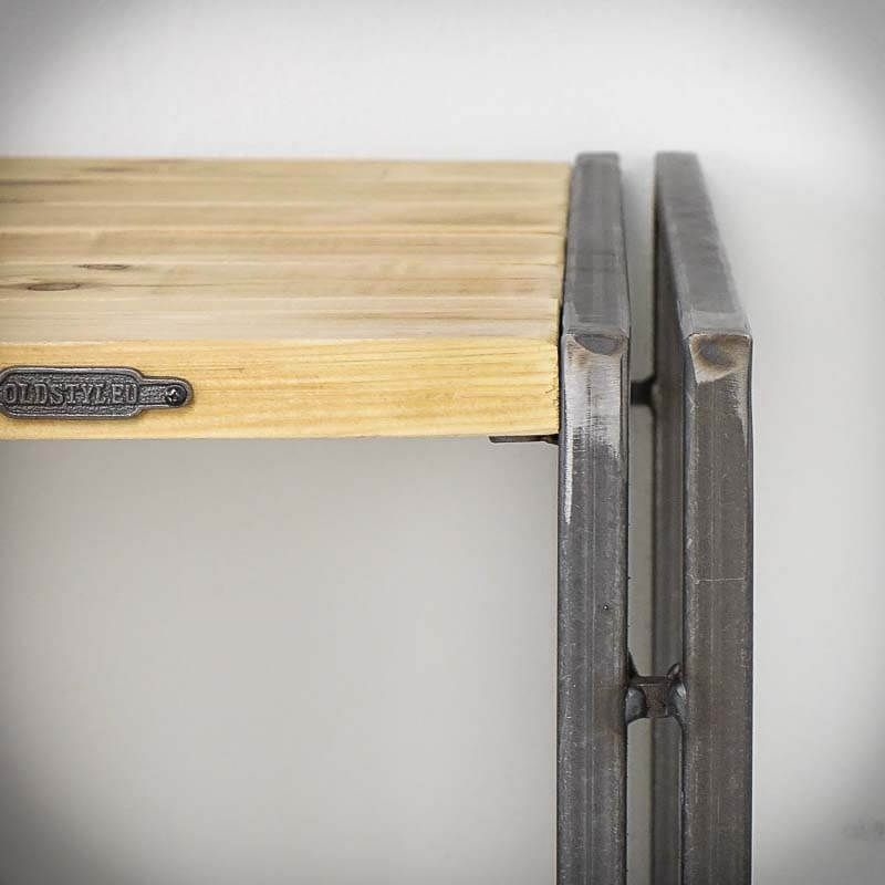 Меблі Seart ( Rustykalne uchwyty ) – стіл письмовий Steel Wood 1, основний матеріал метал та деревина сосни, виробництво Польща.