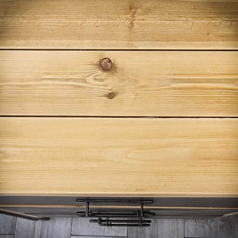 Меблі Seart ( Rustykalne uchwyty ) – стіл письмовий Steel Wood 1, основний матеріал метал та деревина сосни, виробництво Польща.