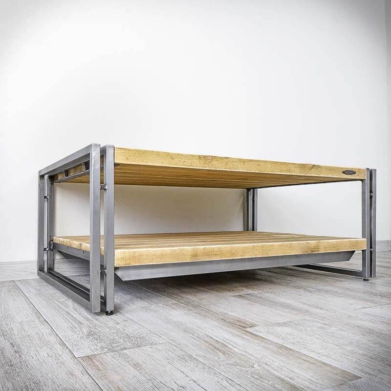 Меблі Seart ( Rustykalne uchwyty ) – столик Steel Wood 1, основний матеріал метал та деревина сосни, виробництво Польща.