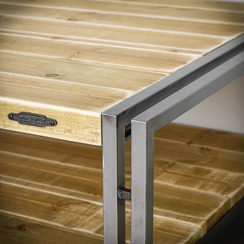 Меблі Seart ( Rustykalne uchwyty ) – столик Steel Wood 1, основний матеріал метал та деревина сосни, виробництво Польща.