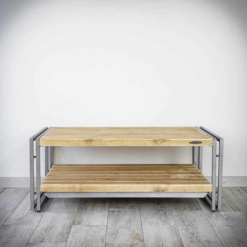 Меблі Seart ( Rustykalne uchwyty ) – столик Steel Wood 1, основний матеріал метал та деревина сосни, виробництво Польща.