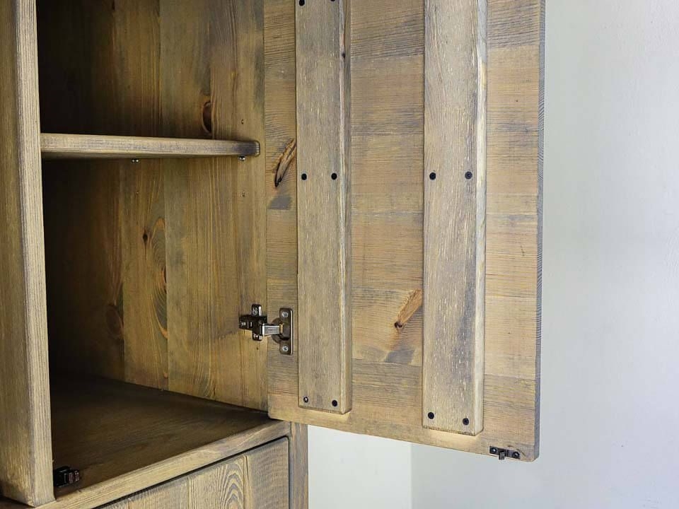 Меблі Seart – шафа Tennessee, основний матеріал деревина сосни, виробництво Польща.