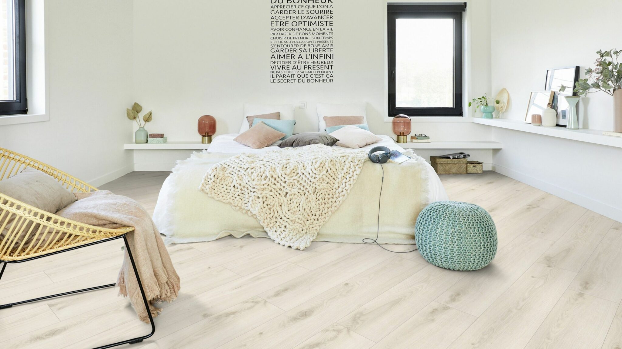 Вінілова підлога Tarkett – Delicate Oak Sugar, артикул 280007015, 33 клас, 5,5 мм. Колекція Elegance Rigid 55.