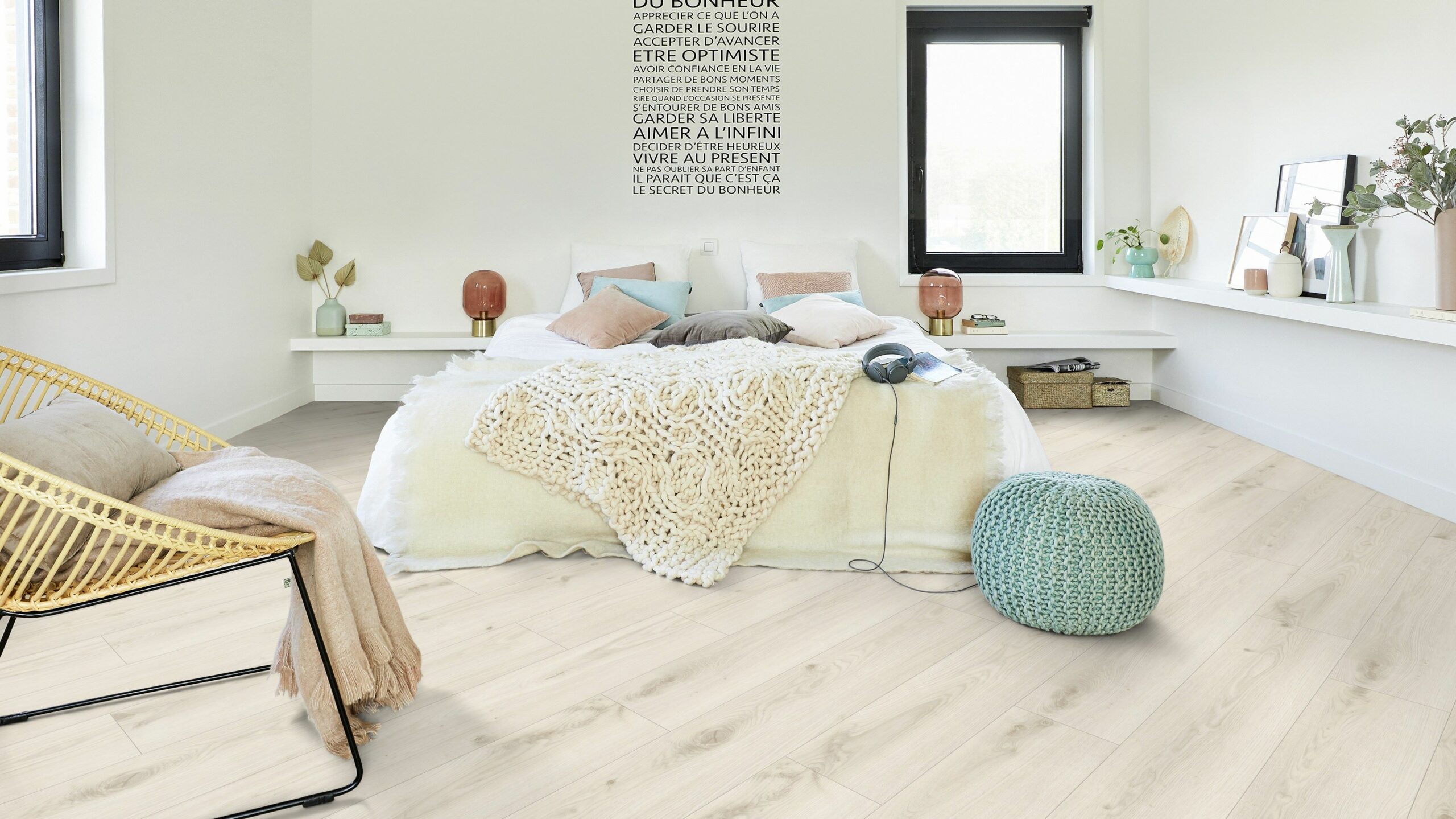 Вінілова підлога Tarkett – Delicate Oak Sugar, артикул 280007015, 33 клас, 5,5 мм. Колекція Elegance Rigid 55.