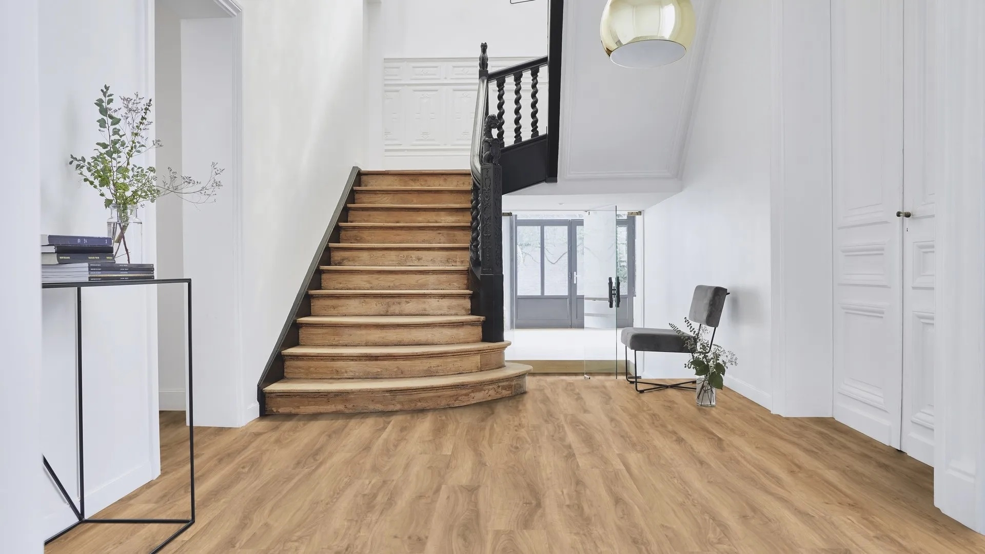 Вінілова підлога Tarkett – English Oak Natural, артикул 280006010, 33 клас, 5,5 мм. Колекція Elegance Rigid 55.