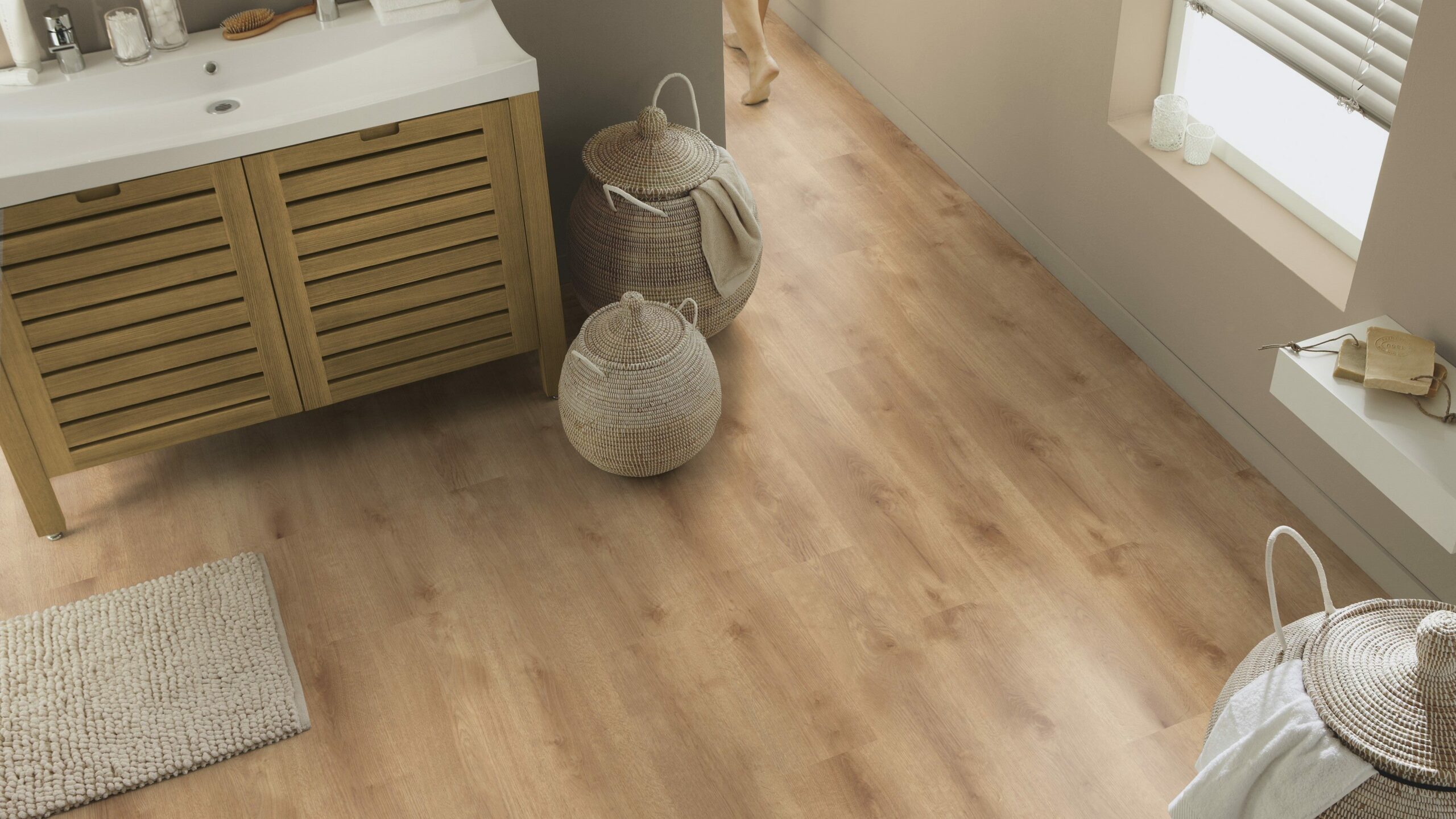 Вінілова підлога Tarkett – Season Oak Light Brown, артикул 280006002, 33 клас, 5,5 мм. Колекція Elegance Rigid 55.