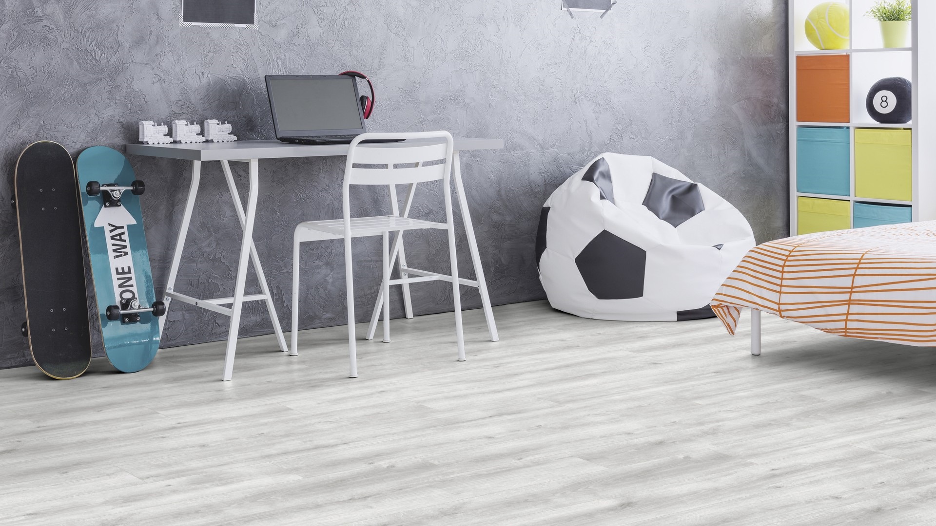 Ламінат Kaindl - Oak Evoke Concrete, артикул K4422, 32 клас, 8 мм. Австрія.