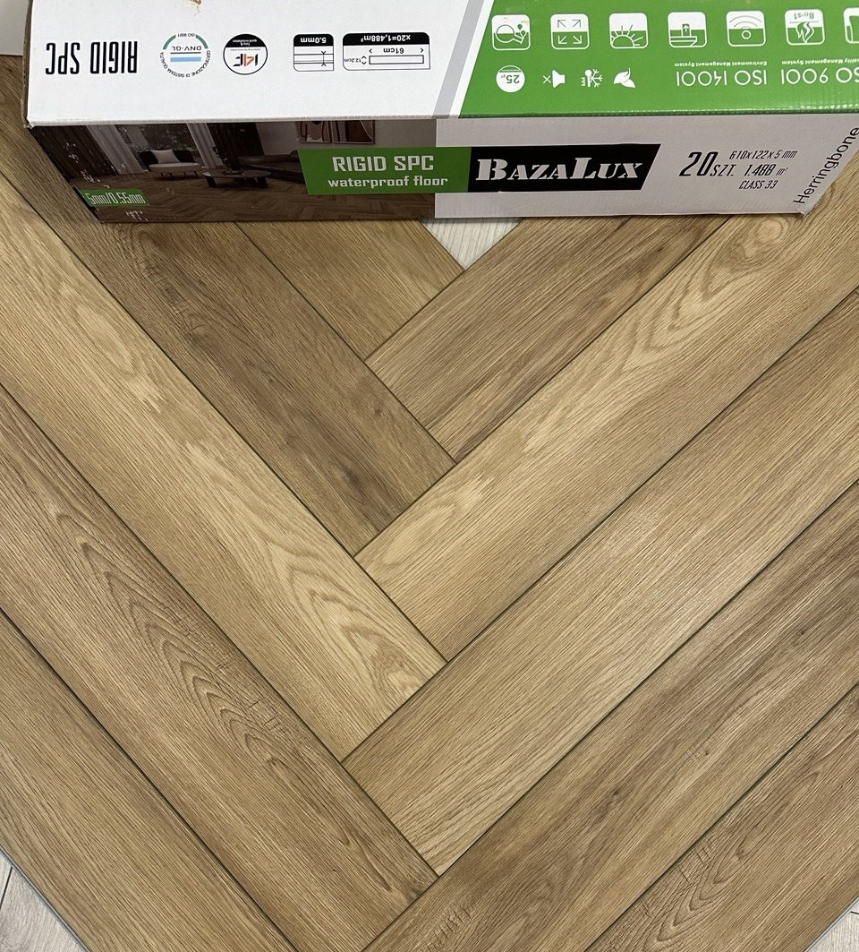 Вінілова підлога BazaLux – Oak Dover артикул 3225, 33 клас, 5 мм., колекція Herringbone.